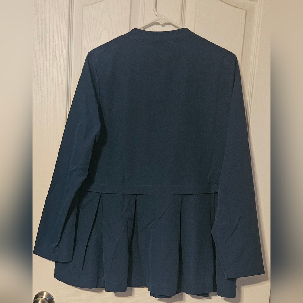 SHEIN Mulvari Pleated Hem Solid Coat Without Belt Size Medium - Picture 5 of 5